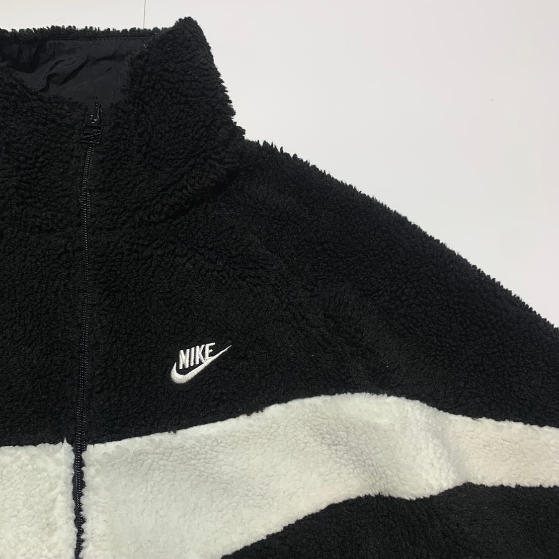 나이키 빅스우시 리버시블 후리스 상품이미지2