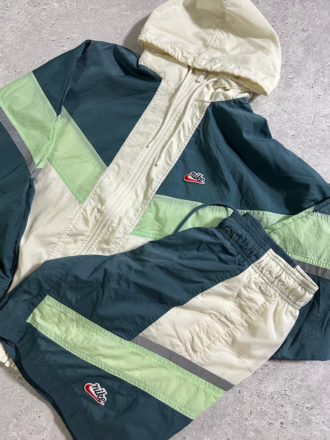 NIKE 나일론 윈드브레이커 셋업 /055 상품이미지1