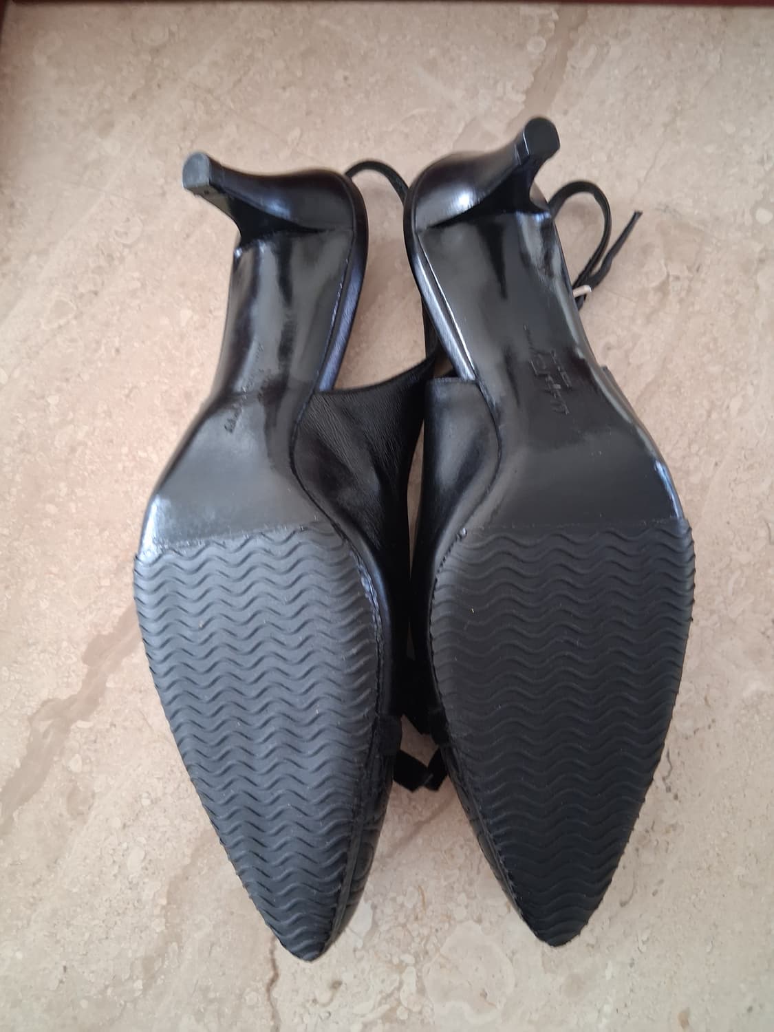 페라가모 간치니 로고 퀼팅 슬링백 뮬 Size 5.5 상품이미지8