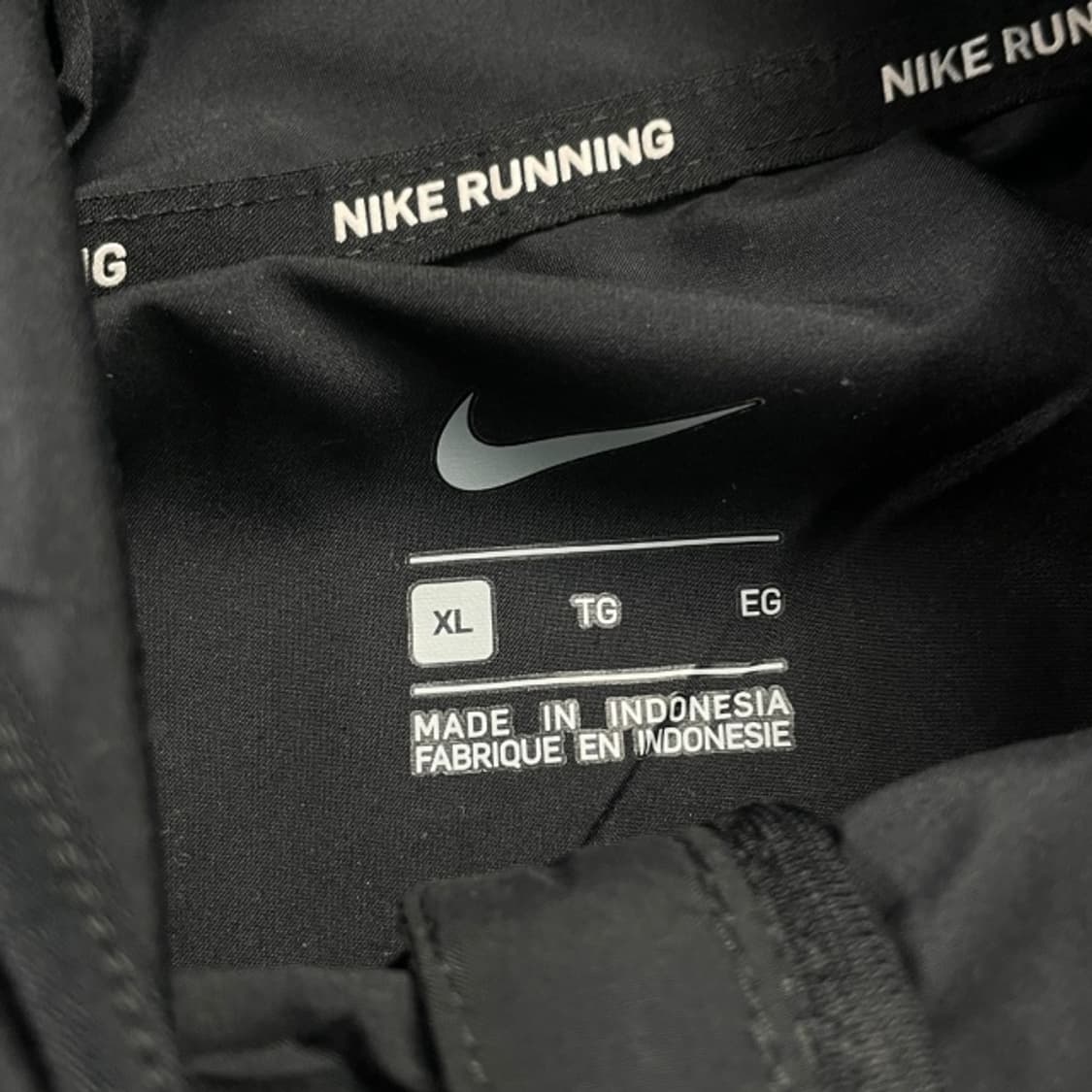105 나이키 런닝 바람막이 상품이미지3
