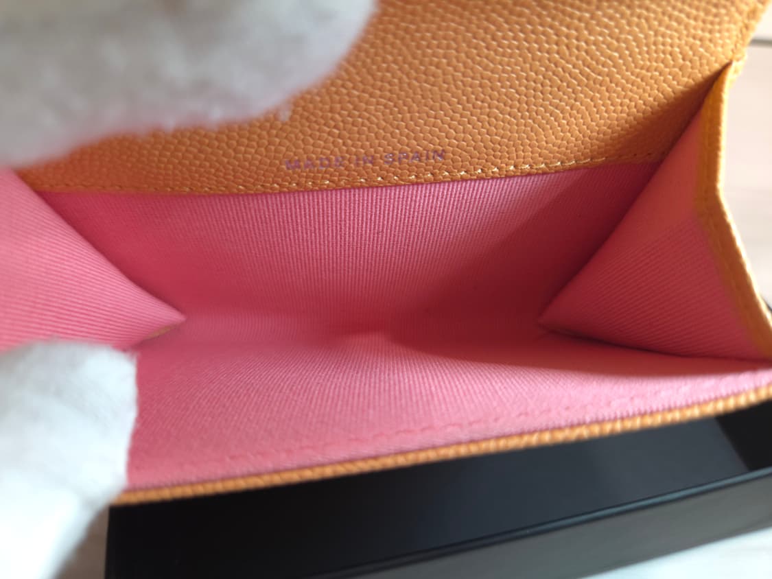 샤넬 똑딱이 플랩 캐비어 카드지갑 상품이미지3