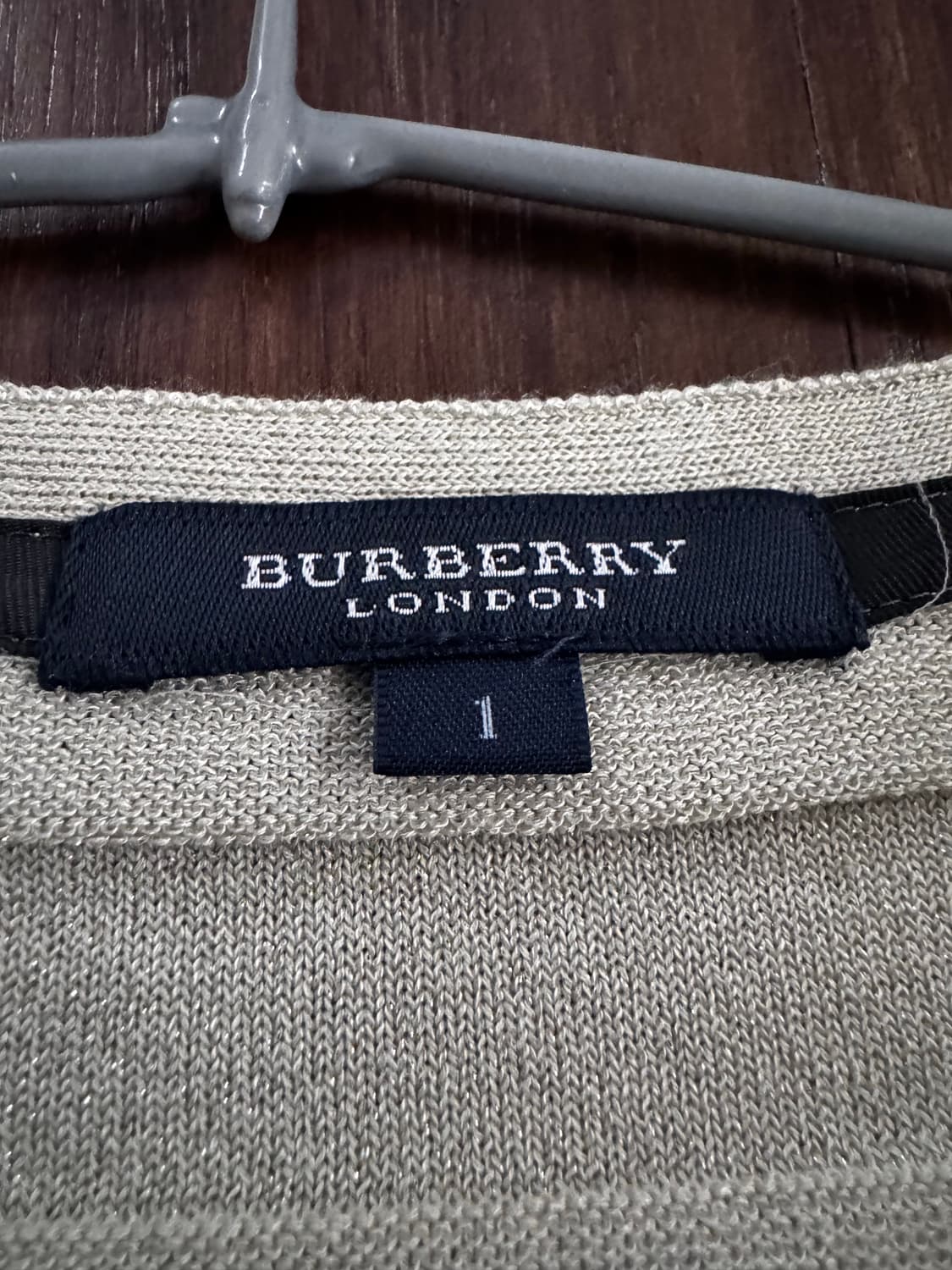 버버리 반팔 가디건 상품이미지5