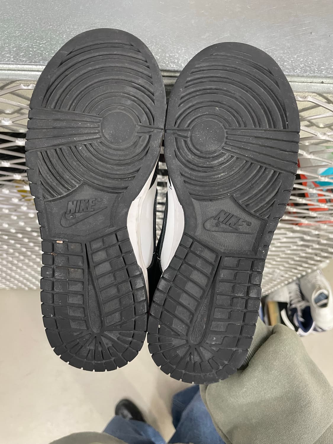 나이키 덩크 로우 화이트 블랙 230 상품이미지6