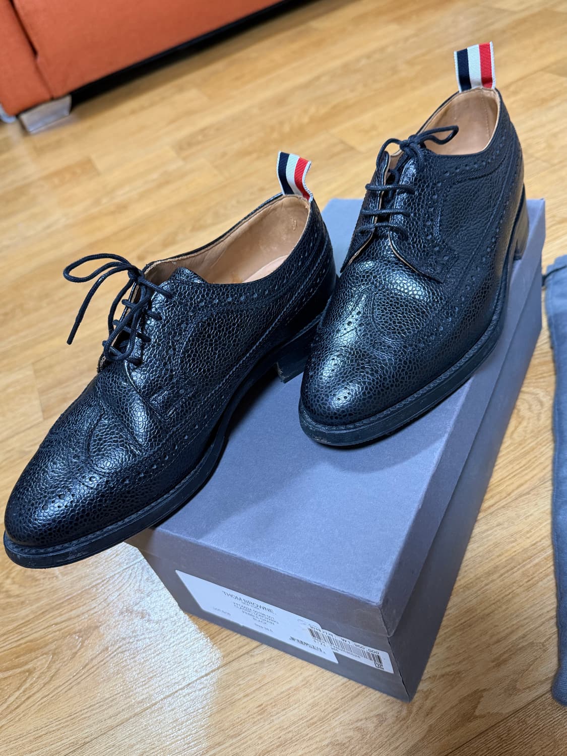 톰브라운 클레식 롱윙 페블 그레인 블랙(윙팁)/38.5 상품이미지4