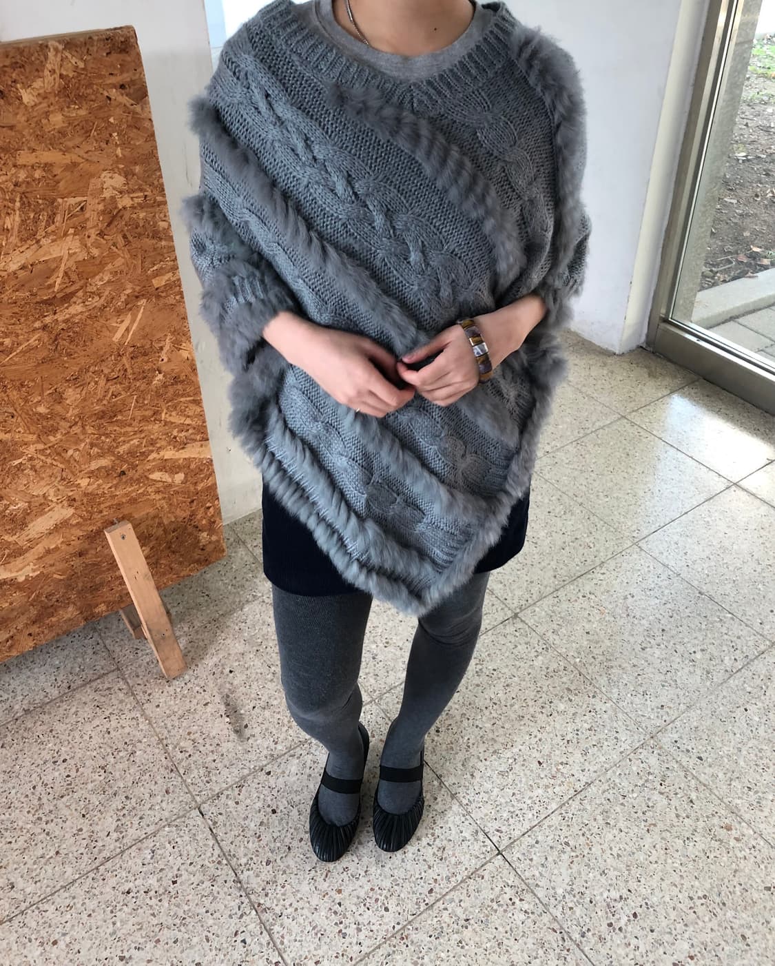 cape v-neck knit 상품이미지4