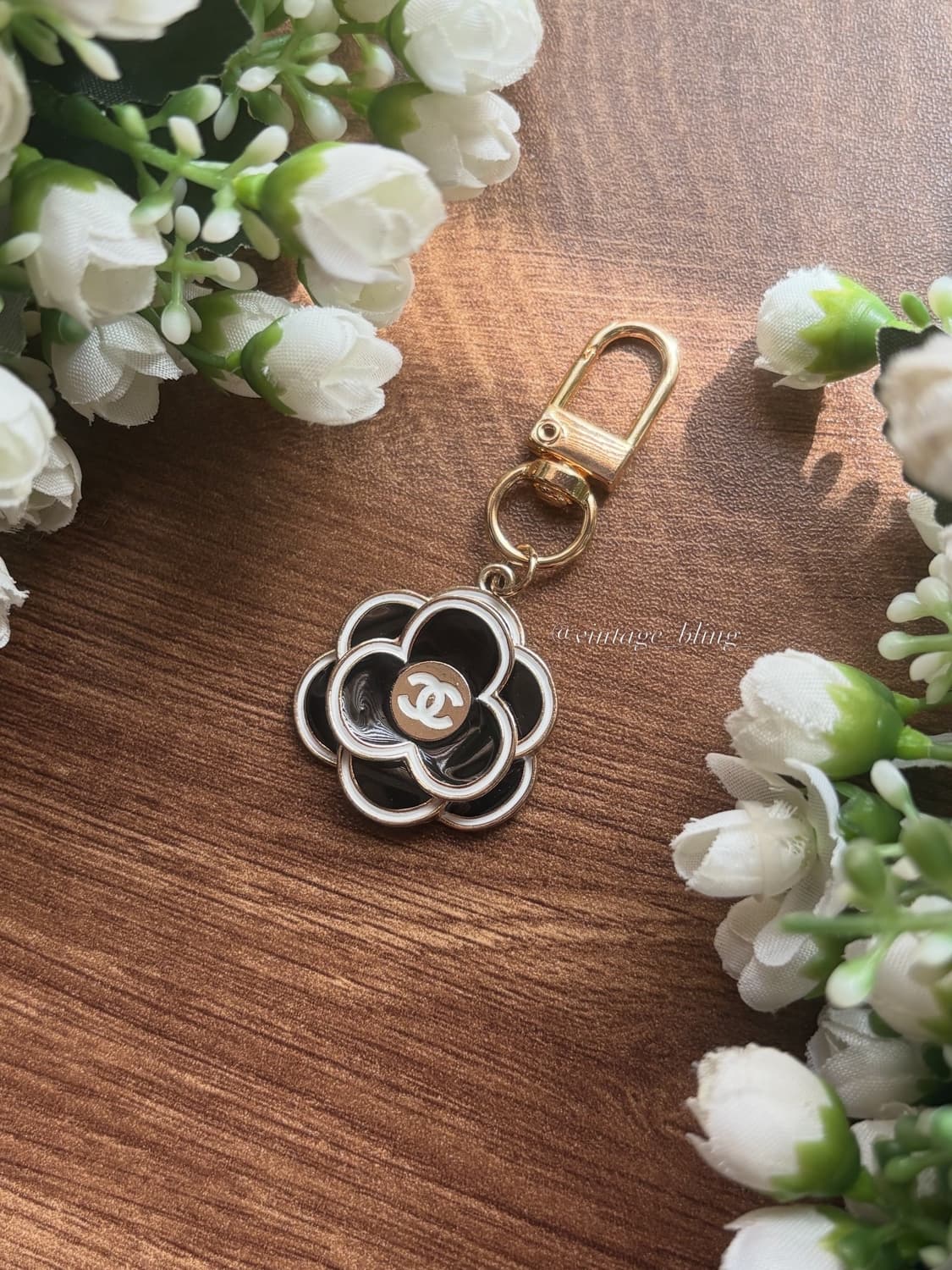 블랙) 샤넬 까멜리아 플라워 골드 백참 키링 키체인 상품이미지2