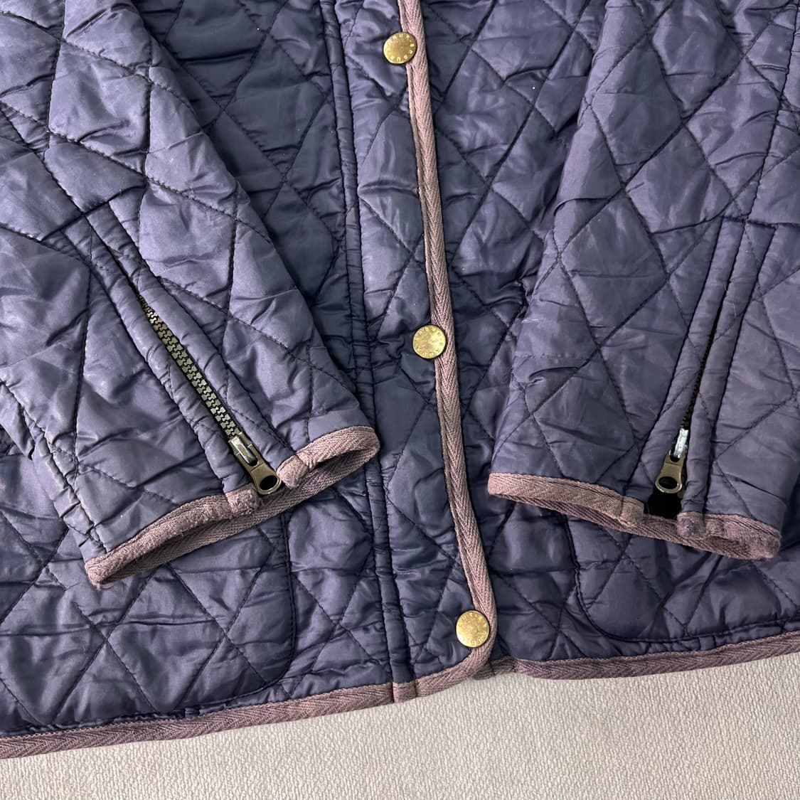 95 바버 인터네셔널 퀄팅 패딩 상품이미지5