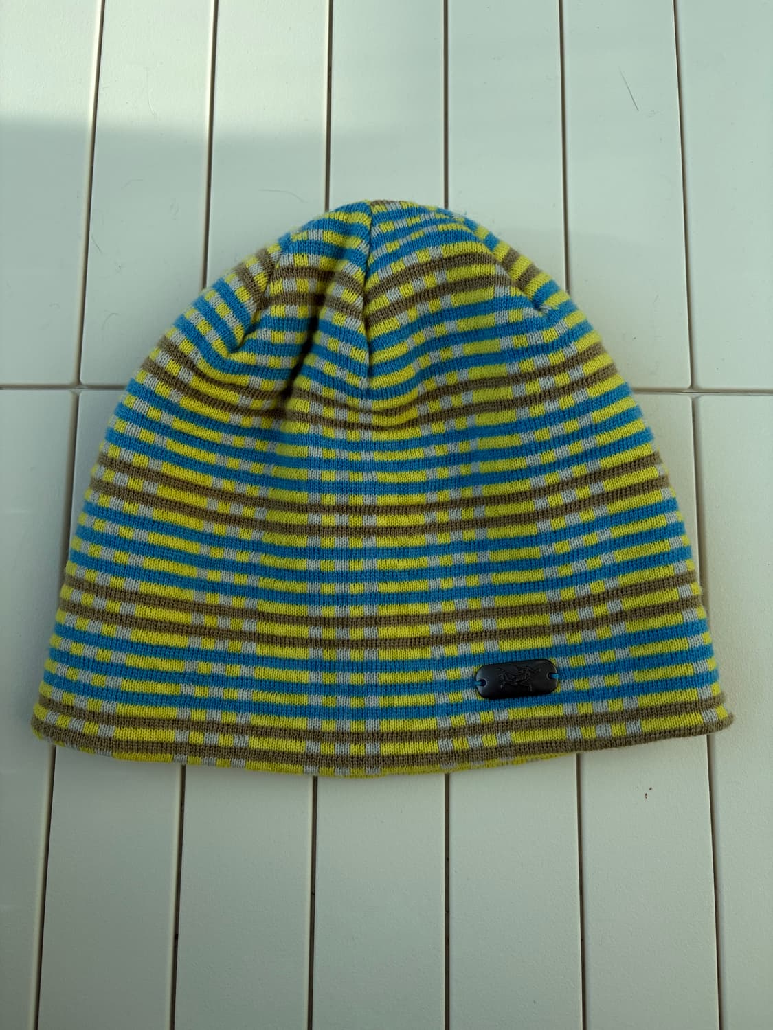 아크테릭스 스트라이프 비니 상품이미지1