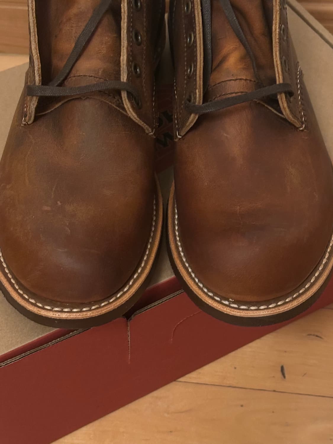 레드윙 블랙스미스 러프앤터프 3343 9.5D 새제품 판매합니다. 상품이미지4