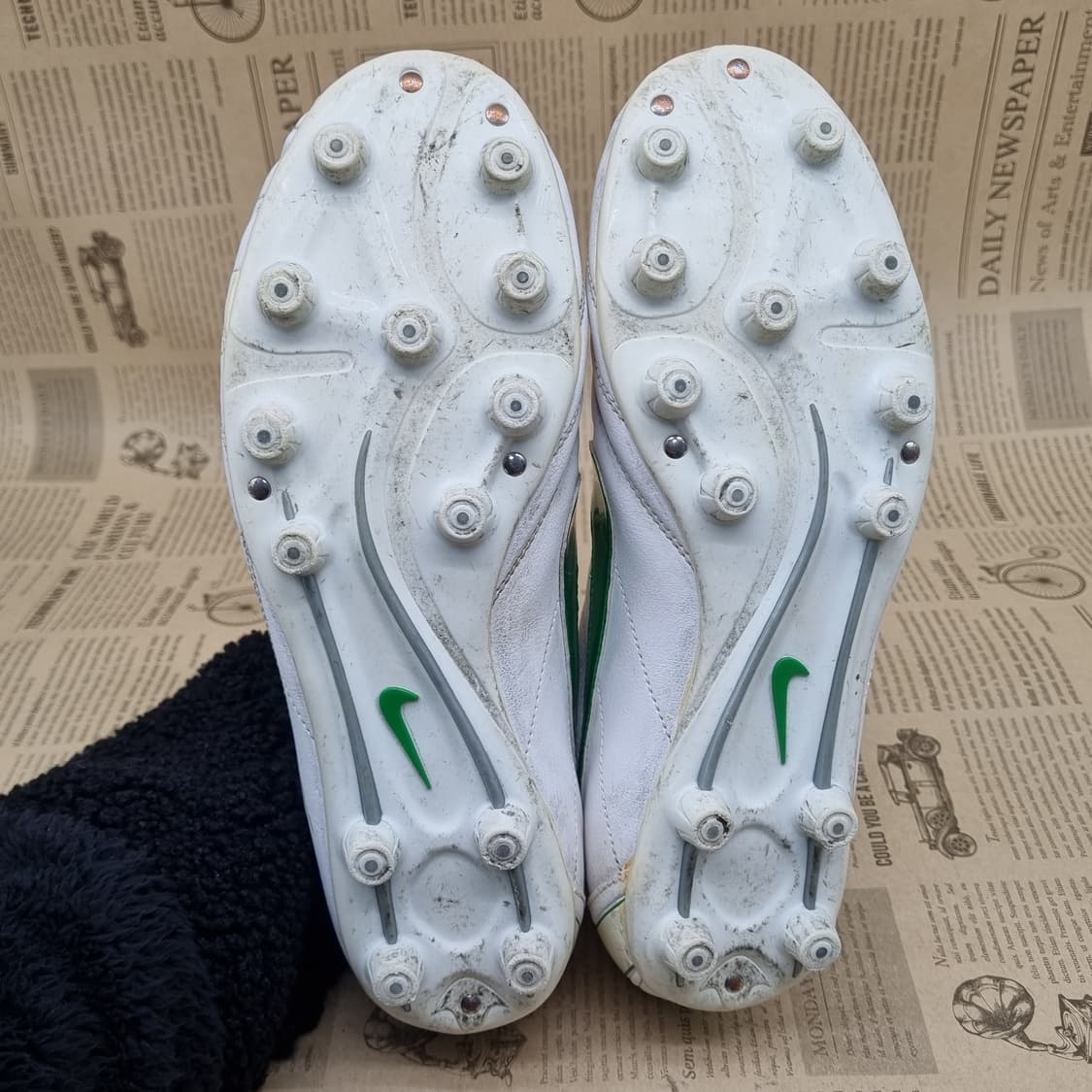 나이키 티엠포 내추럴 축구화275 상품이미지3