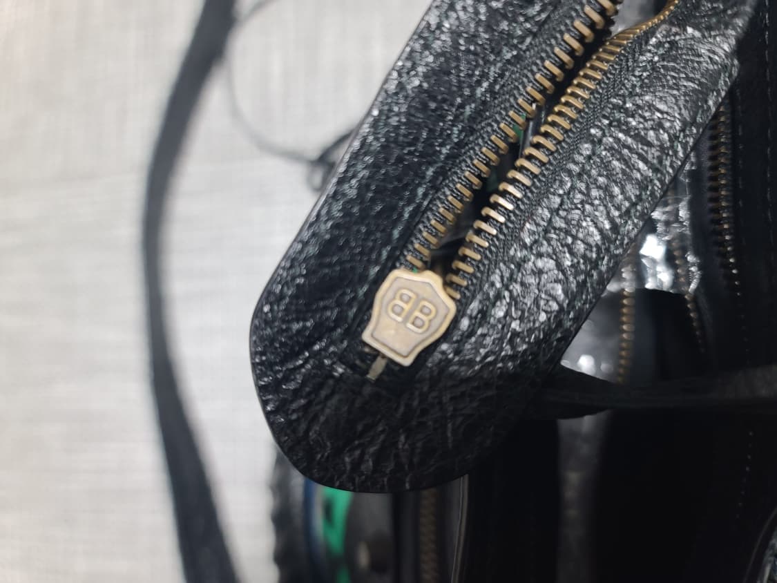 발렌시아가 그래피티 모터백 스몰 블랙 크로스백 토트백 상품이미지5