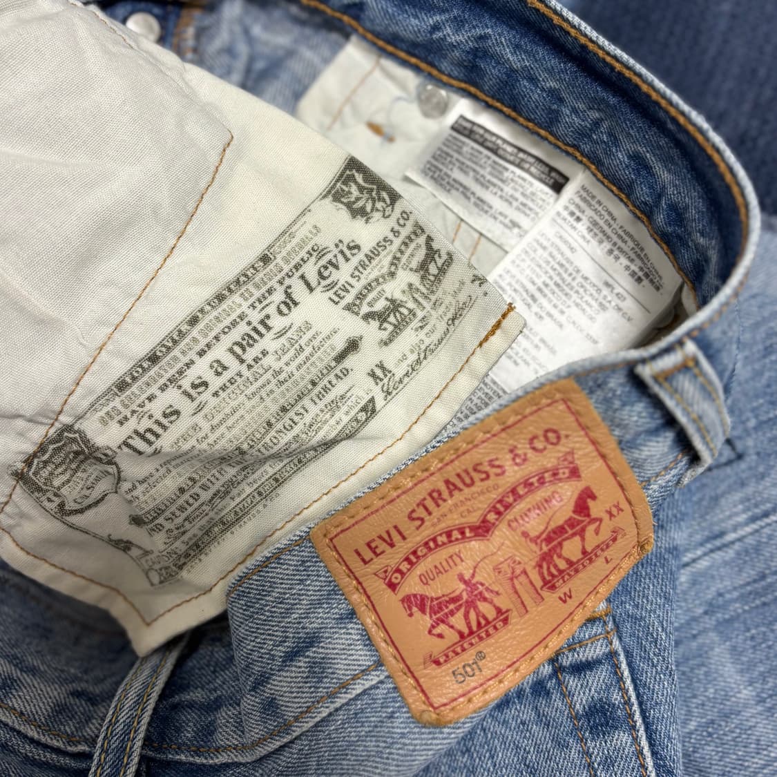 리바이스(Levi's) 501 커스텀 패치워크 디스트로이드 데님 상품이미지3