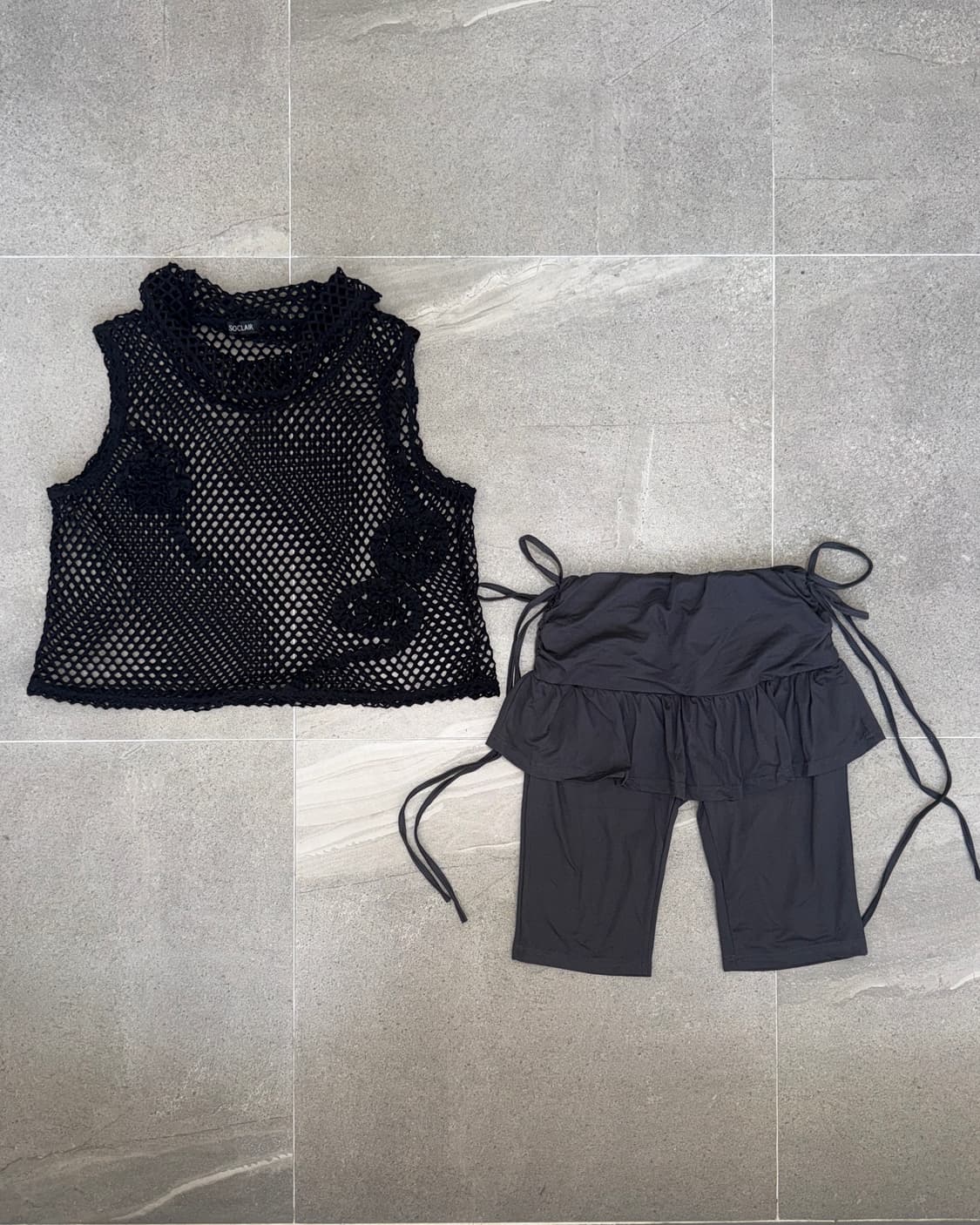 Black flower draped mesh sleeveless  상품이미지1