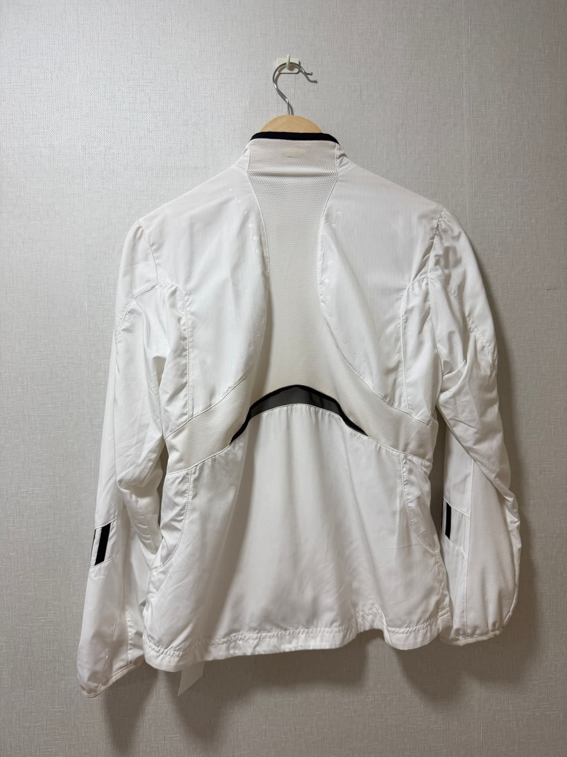 아디다스 바람막이 상품이미지4