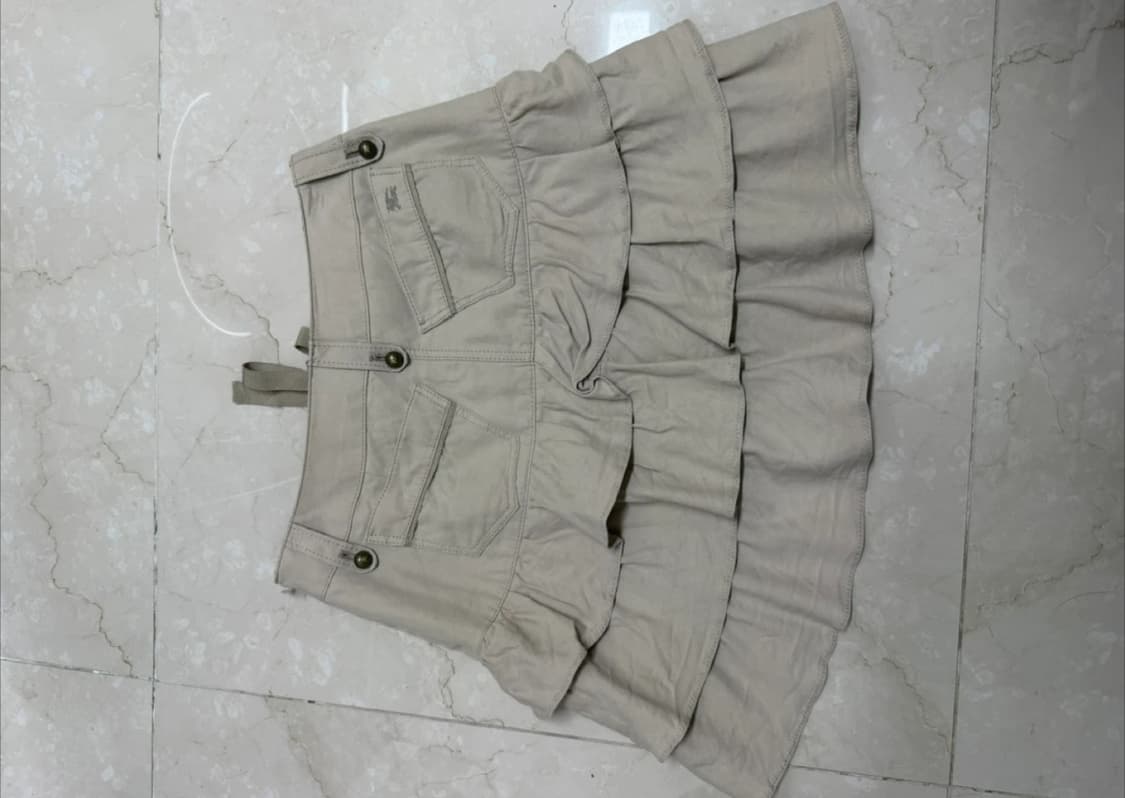 버버리 블루라벨 프릴 미니 스커트 36 상품이미지4