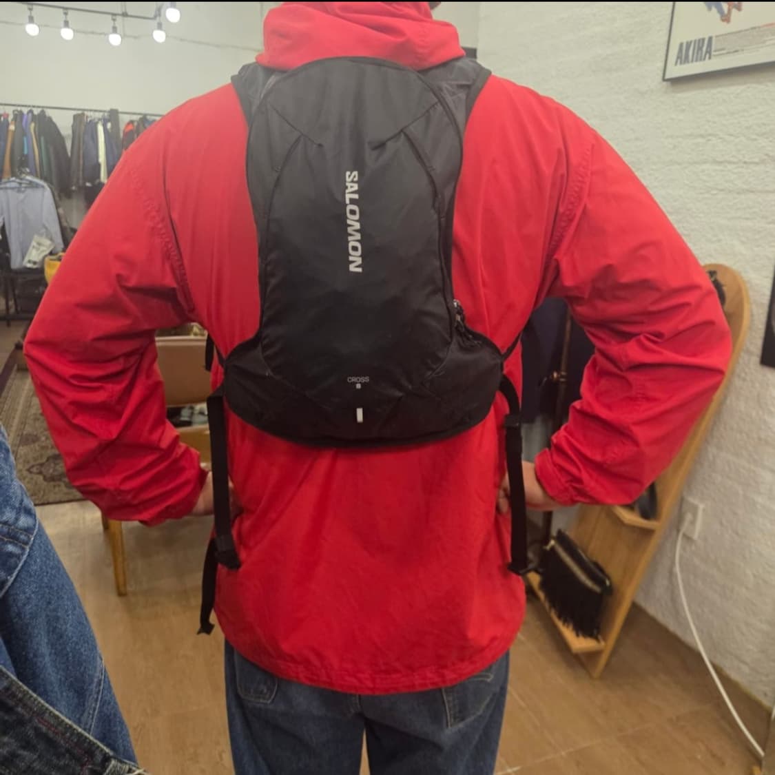 살로몬 크로스 8 백팩 블랙 상품이미지4