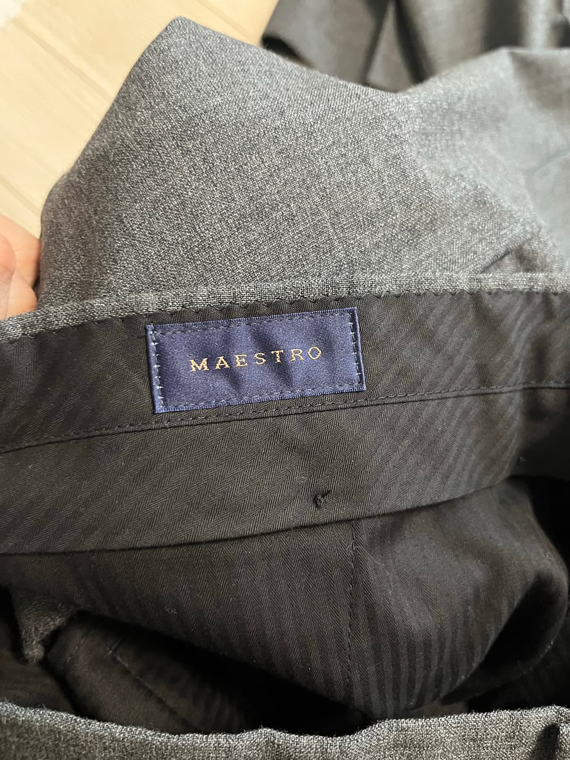 마에스트로 남성 까노니코원단 정장 세트 회색 상품이미지6