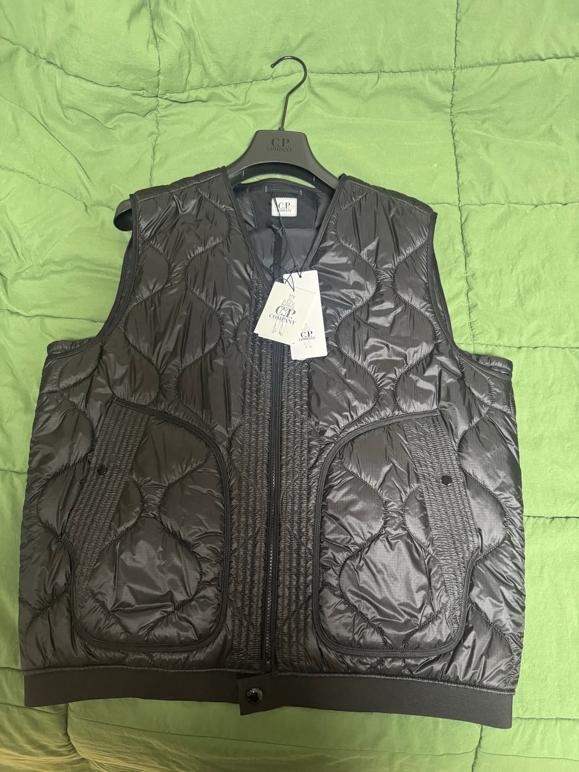 C.P. 컴퍼니 라이너 패딩 조끼 상품이미지1