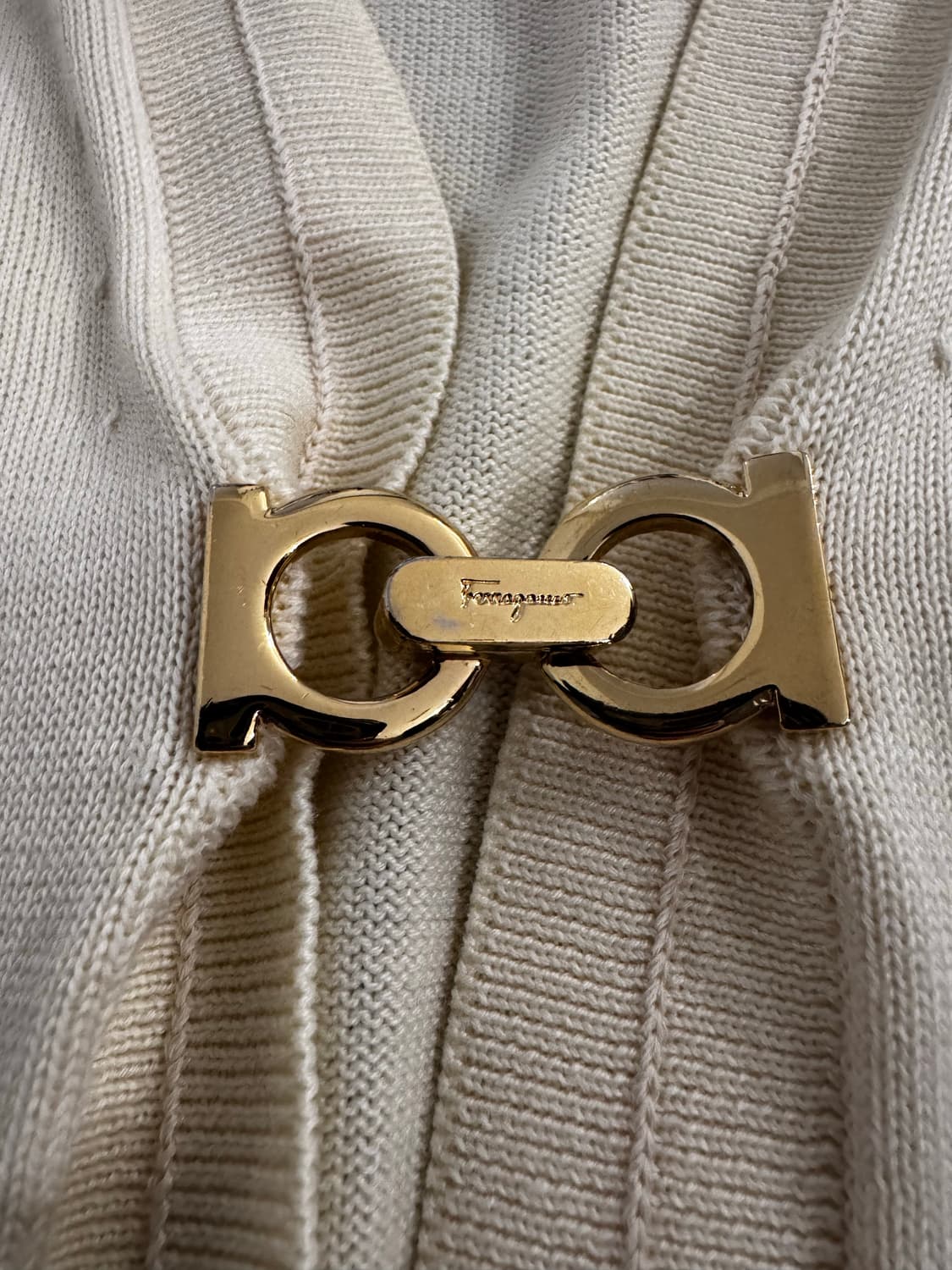 살바토레 페레가모 버클 가디건 상품이미지4