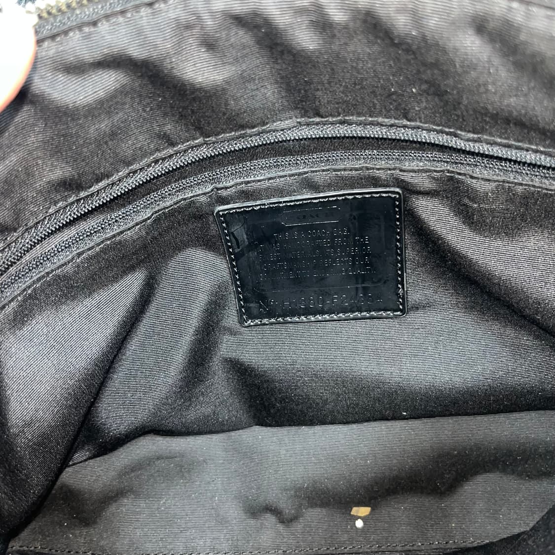 Coach 블랙 크로스백 상품이미지5