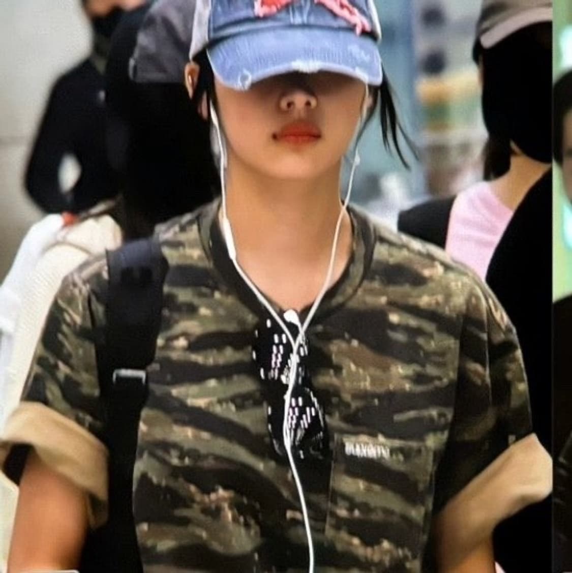 슈프림 숏슬리브 포켓 티셔츠 타이거 카모 - 24SS 상품이미지4