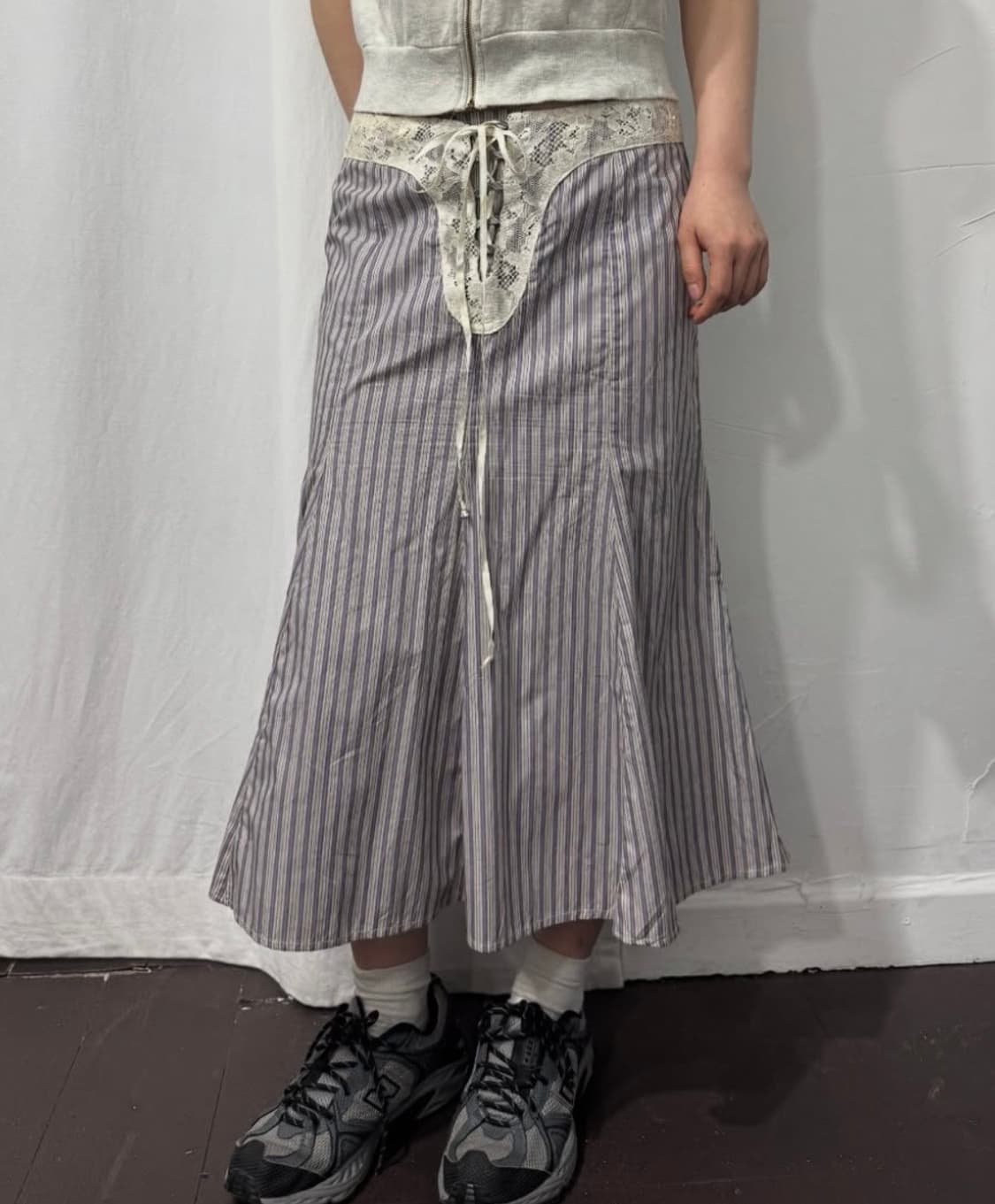 스트라이프 레이스 스커트 상품이미지1