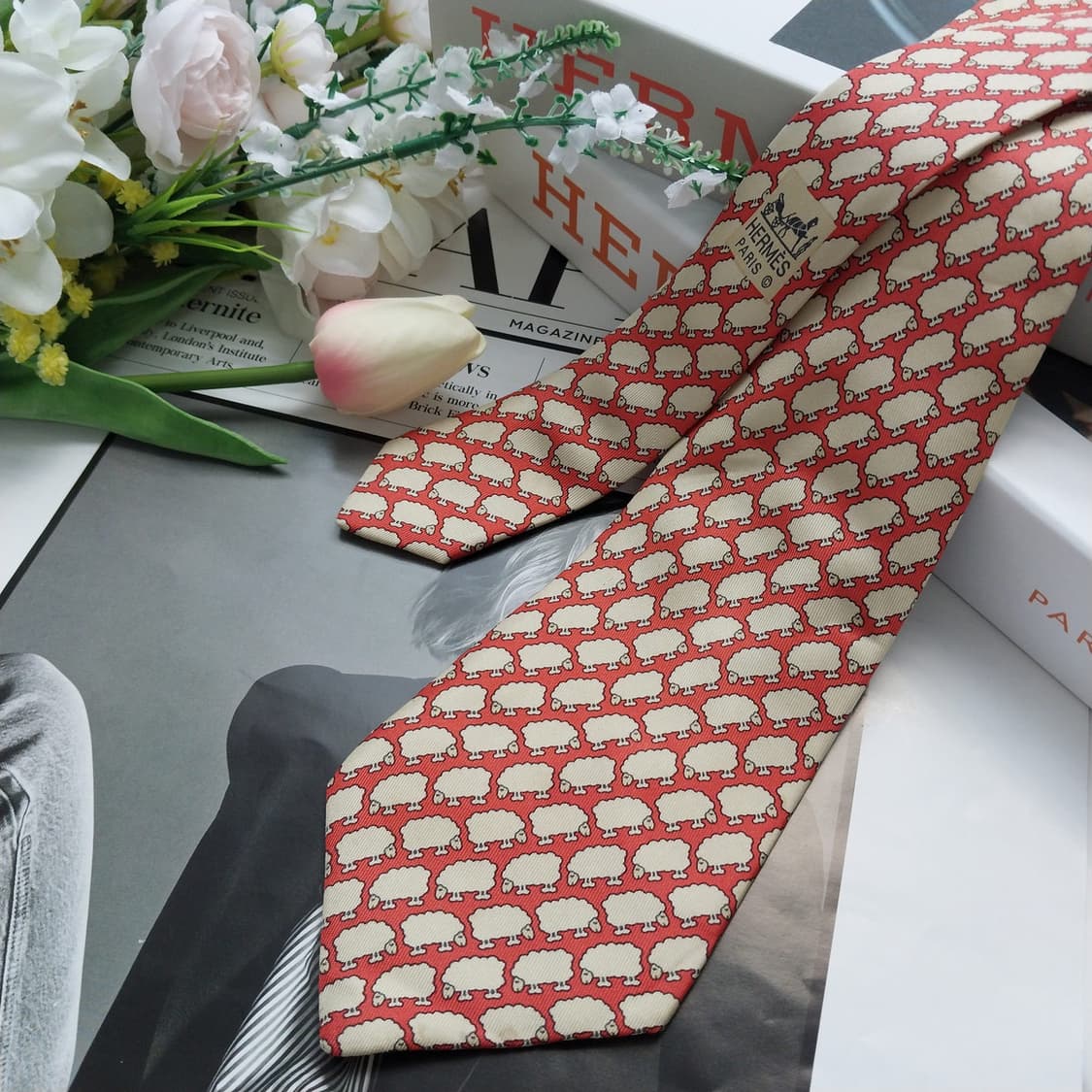 에르메스 실크 오렌지&베이지 양 패턴 넥타이 8.5cm B등급 K783
 상품이미지3