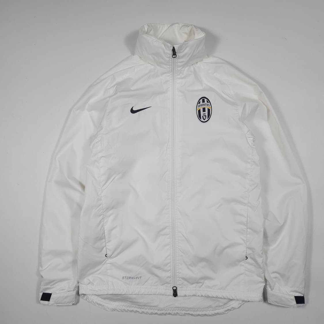나이키 스우시 유벤투스 화이트 바람막이  상품이미지1