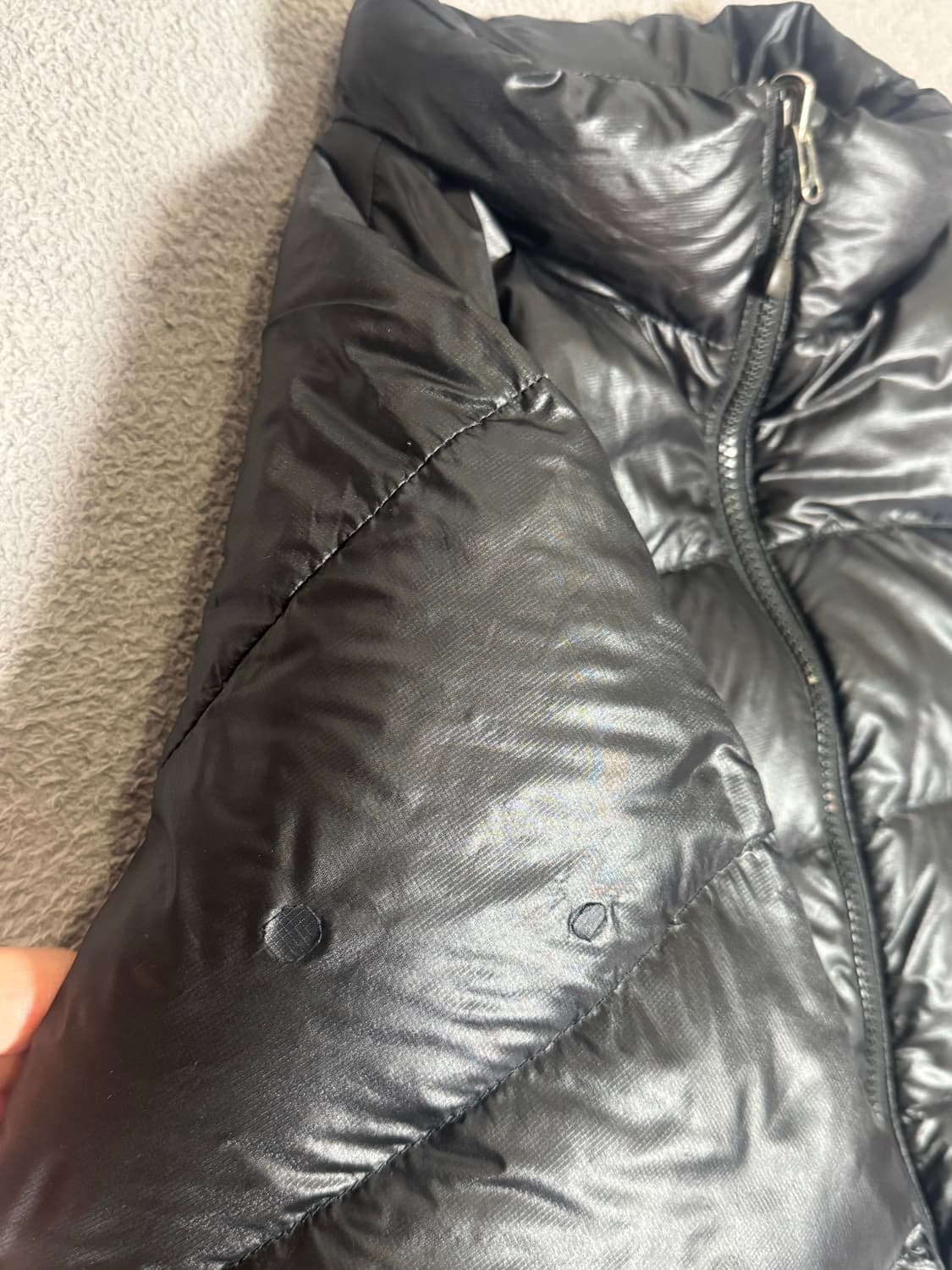 100-103 노스페이스 서밋시리즈 아콘 카구아 블랙 패딩 상품이미지8