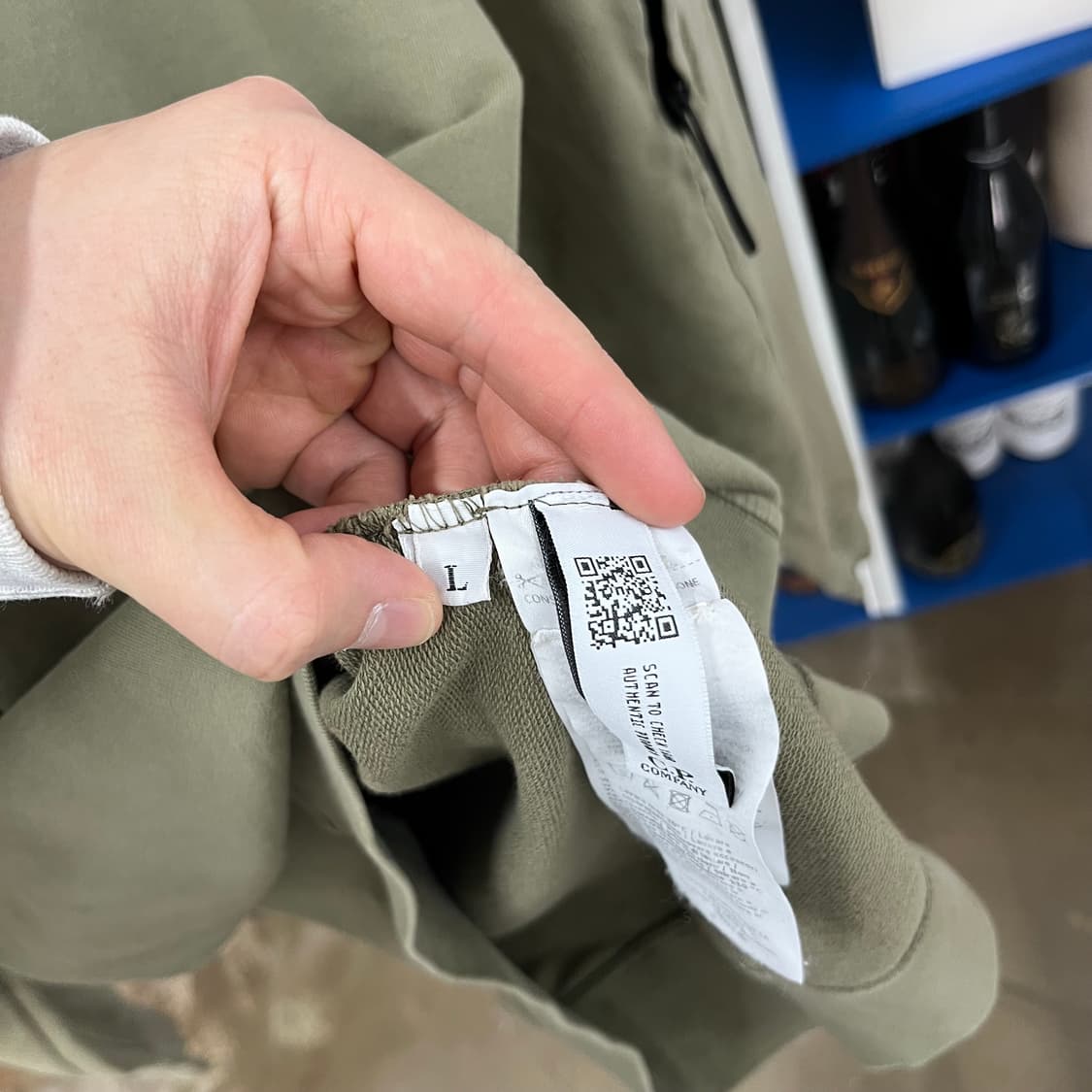 Cp컴퍼니 렌즈와펜 맨투맨 L 상품이미지4