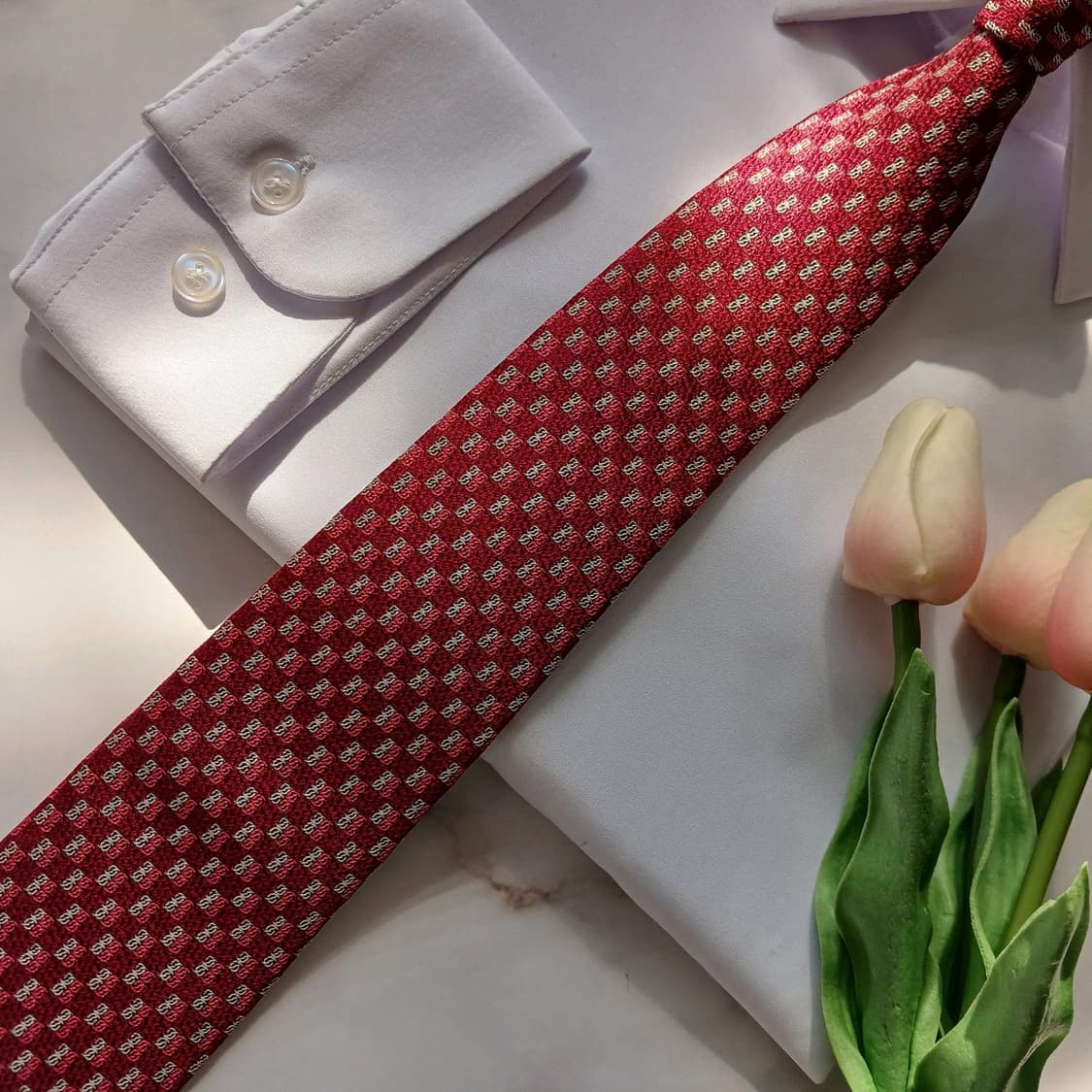 에스.티. 듀퐁 실크 레드 로고 패턴 넥타이 8cm A+등급 E824
 상품이미지5