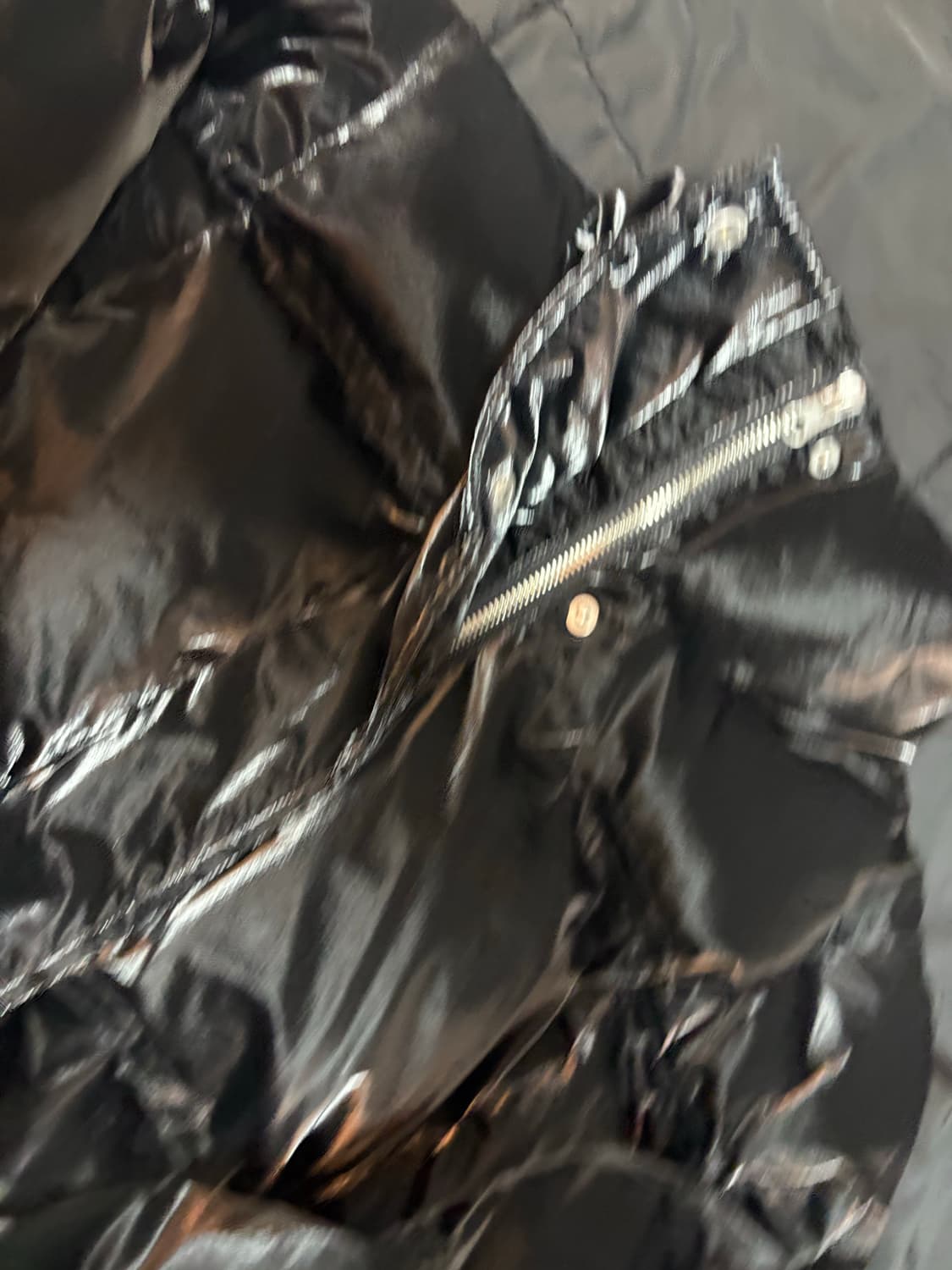 헬레네파리스 크롭 웰론 푸퍼 숏패딩 상품이미지4