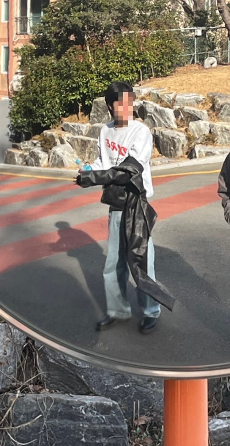 90s 빈티지 DARE 스웻셔츠 상품이미지3