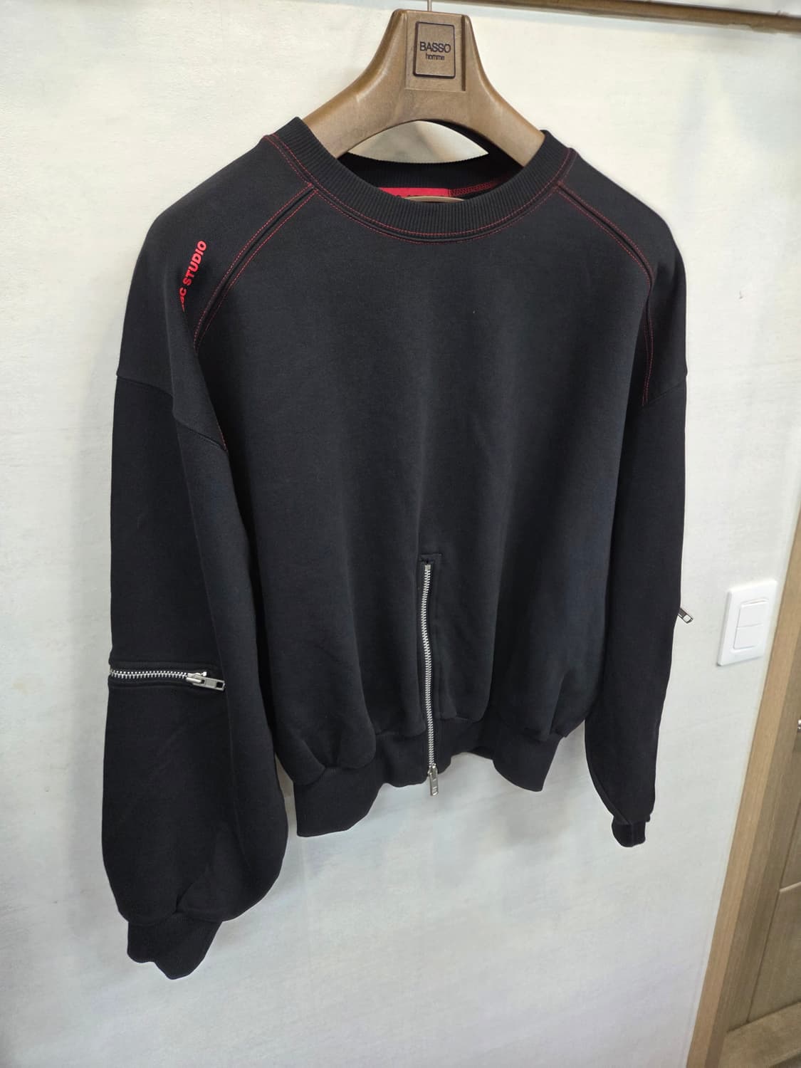 Esc 스튜디오 지퍼디테일 가오리핏 맨투맨 프리 상품이미지5