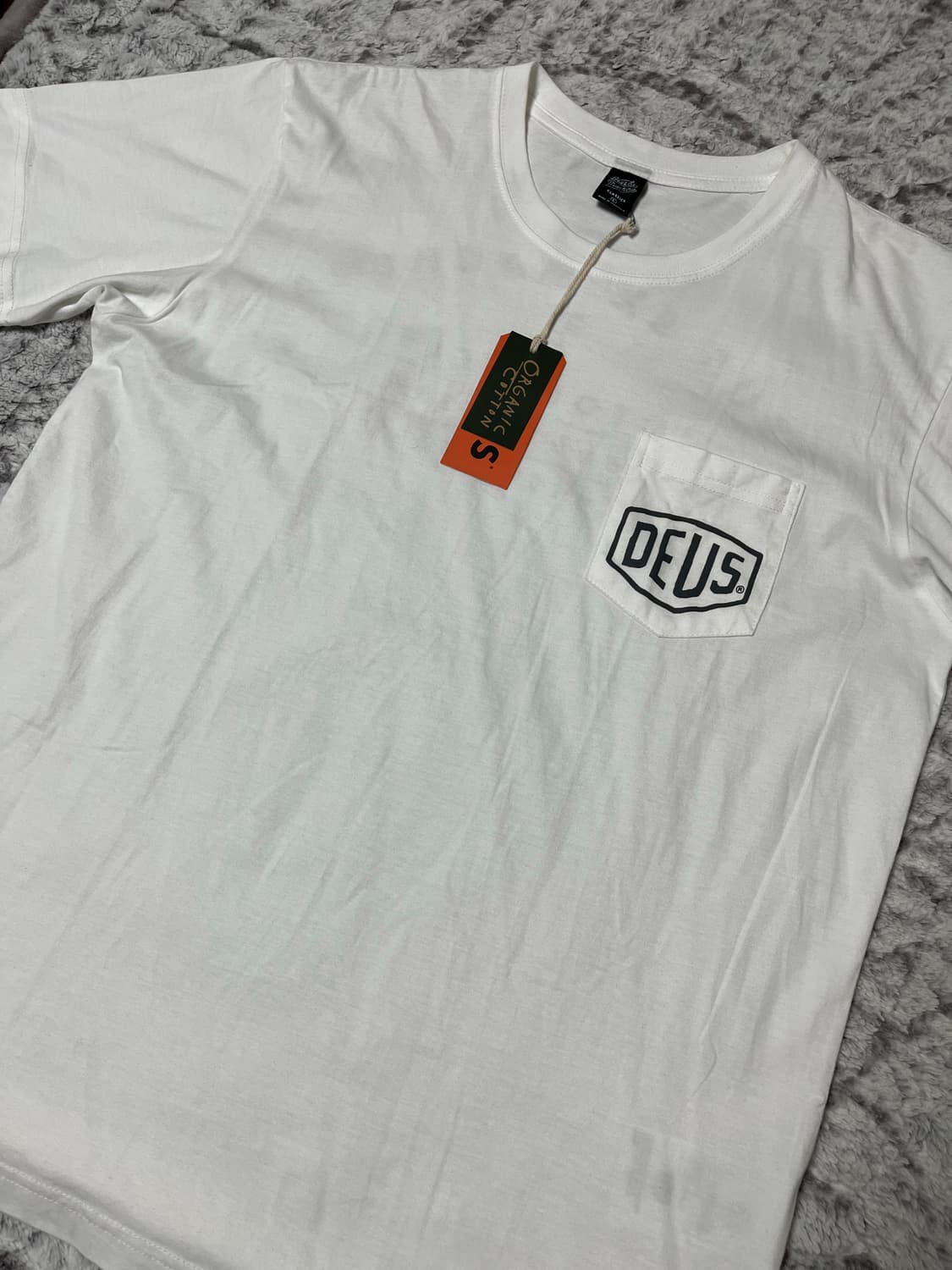 데우스 포켓 반팔 새상품 상품이미지1