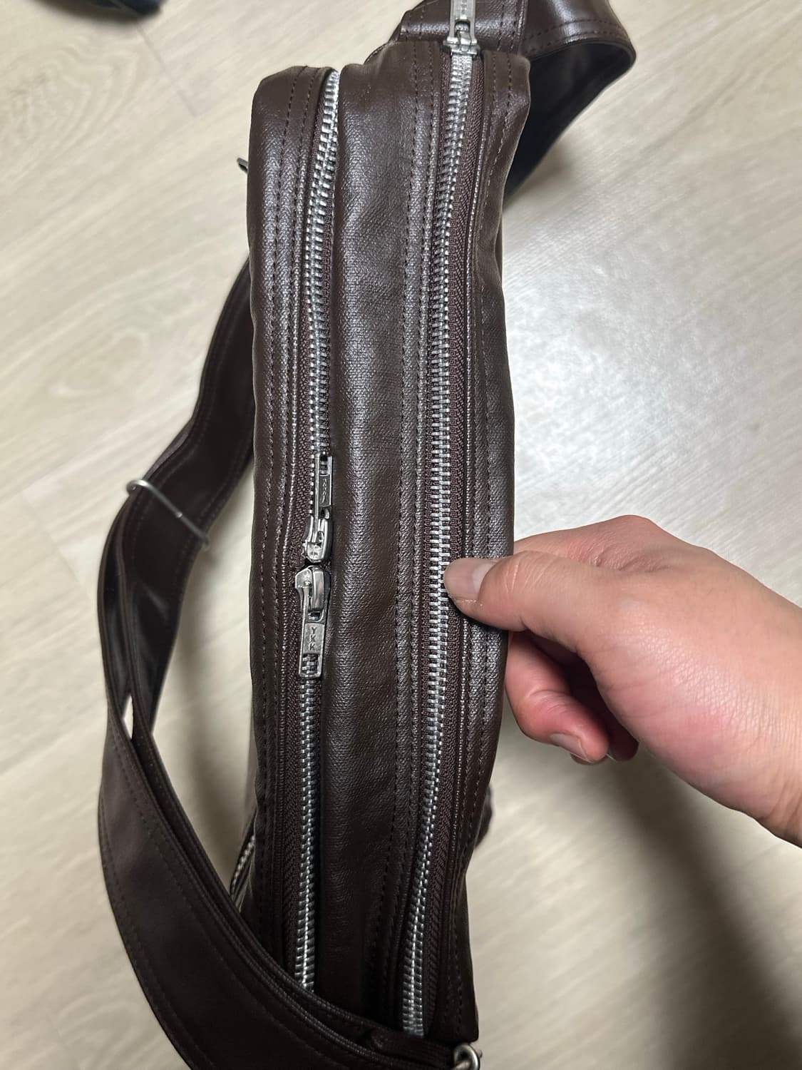 PORTER 요시다 포터 프리스타일 숄더백 L 다크 브라운 상품이미지5