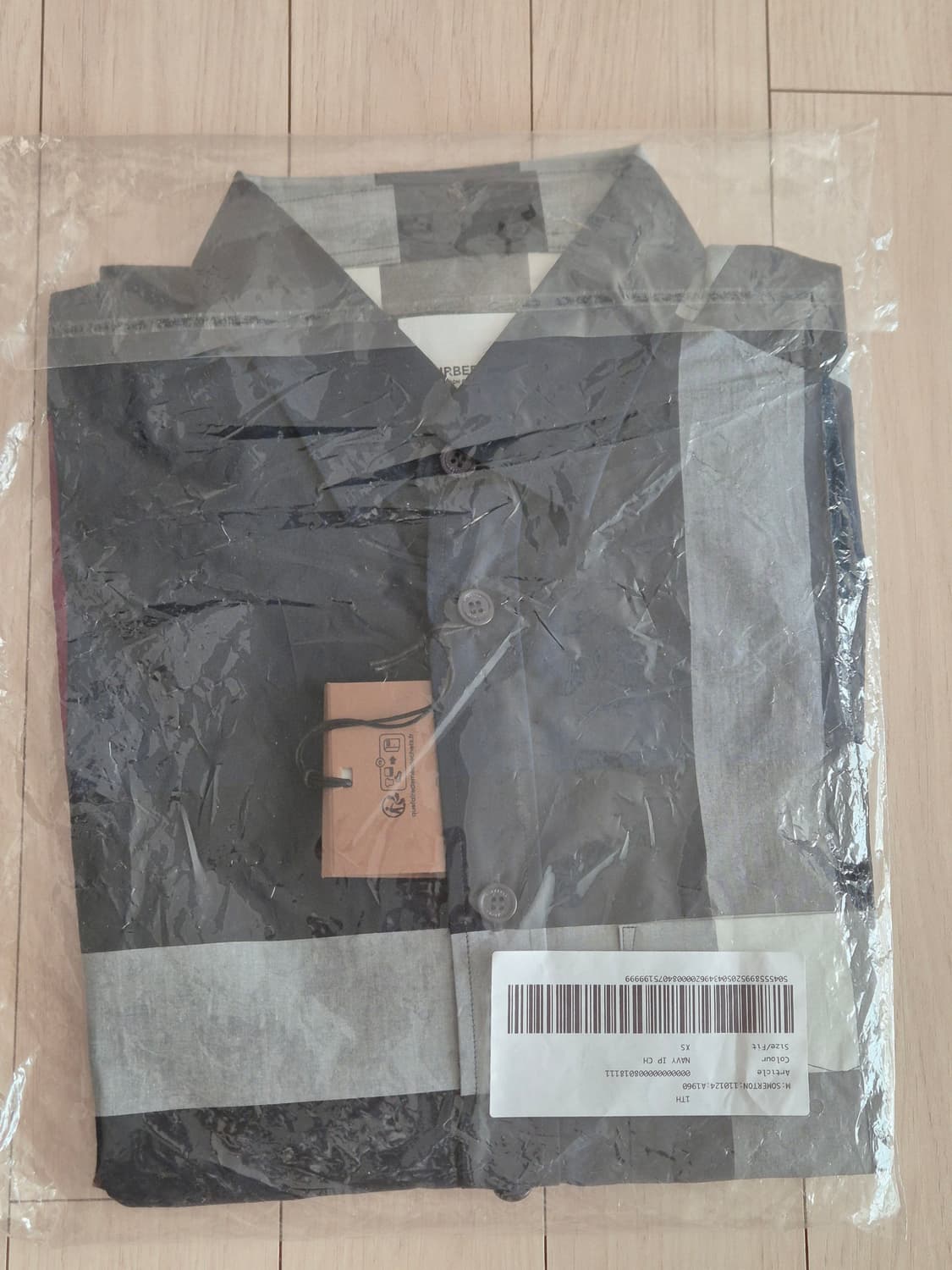버버리 셔츠 / 정품 / 새제품 / 8018111 상품이미지1