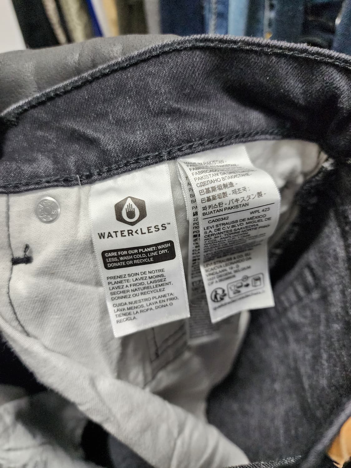 리바이스 502 블랙 데님 팬츠 상품이미지4