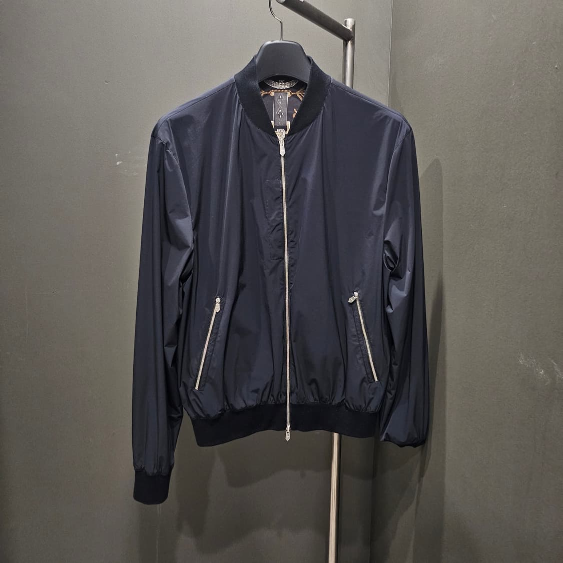 에르메스 에트리에 리버서블 립트림 자켓 상품이미지5