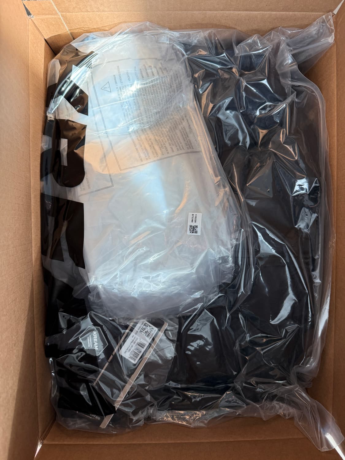 25FW 스톤아일랜드 크링클랩스 패딩 블랙 L사이즈 상품이미지5