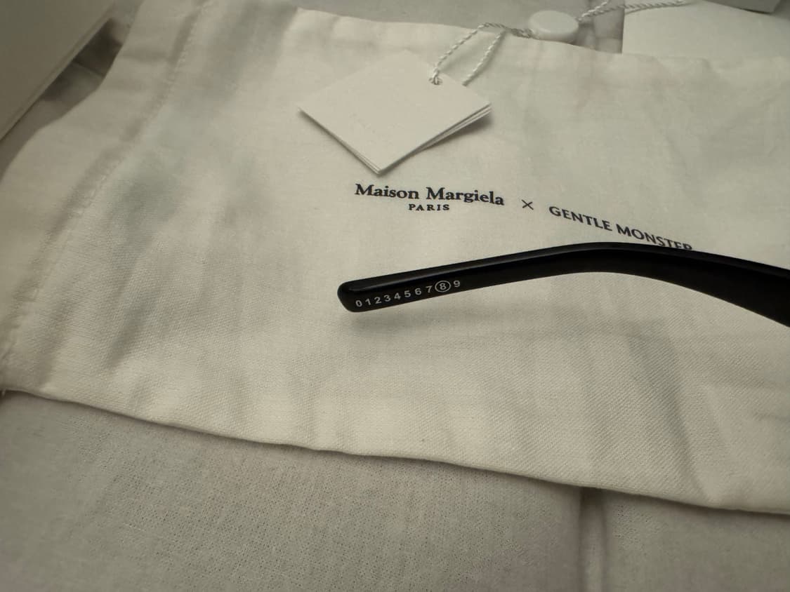 젠틀몬스터 마르지엘라 mm210 상품이미지6