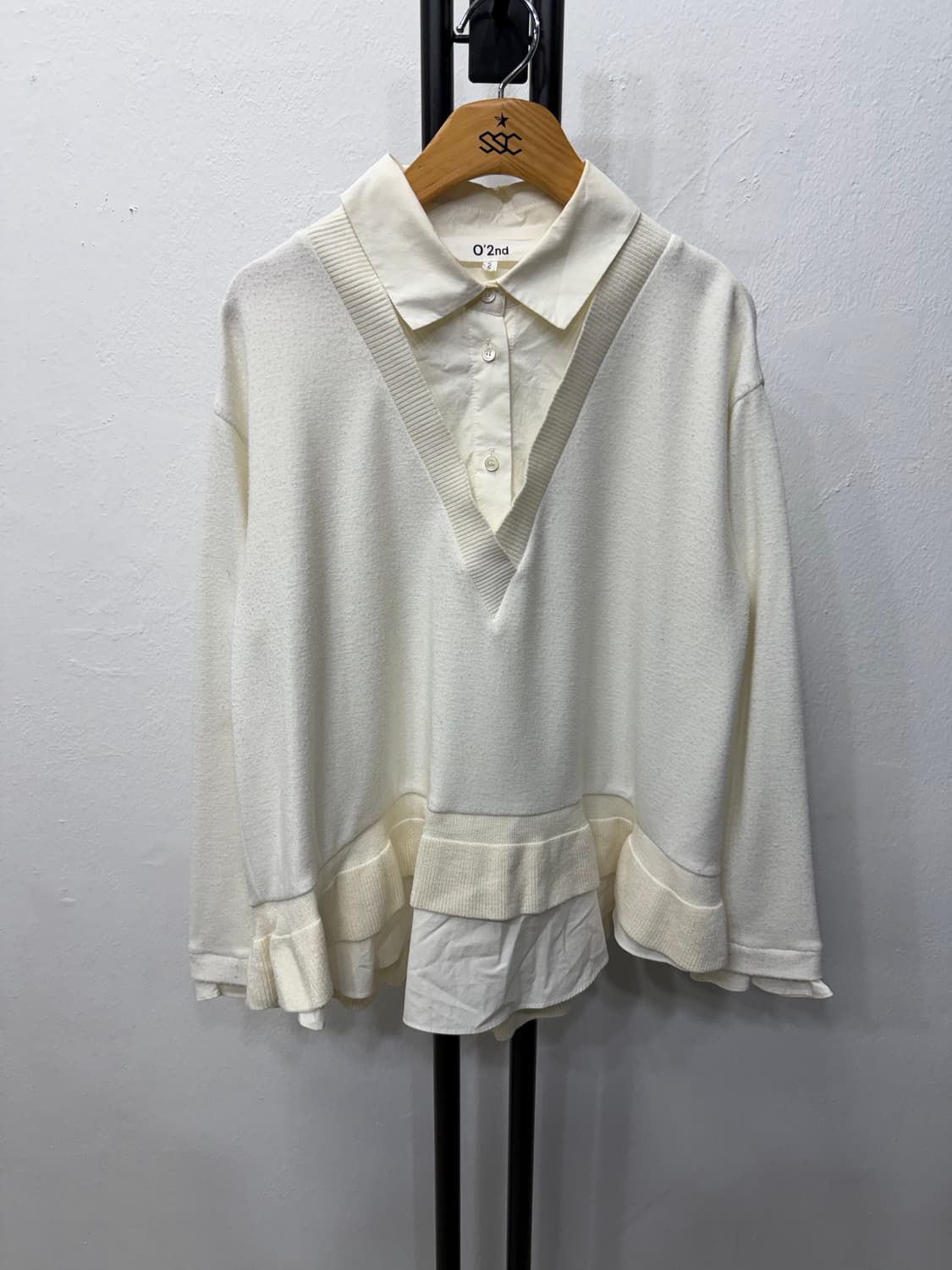 정품) O2nd 오즈세컨 한섬 니트 레이어드 셔츠 66 상품이미지1