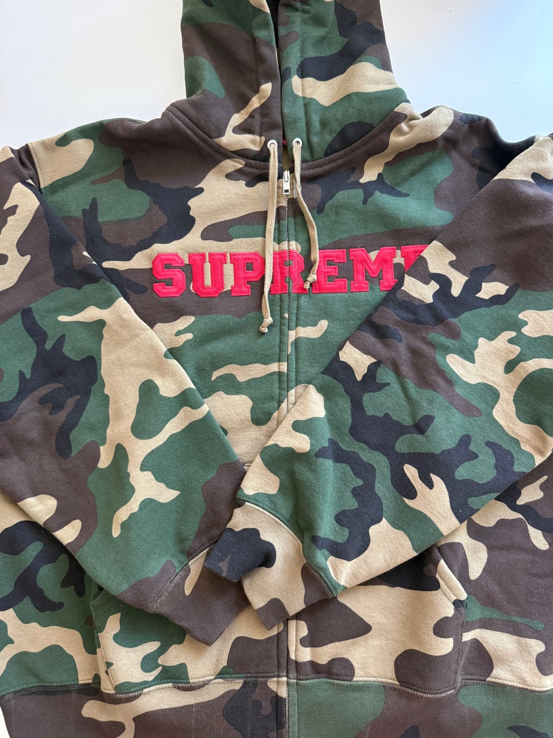 슈프림 카모 후드집업 상품이미지2