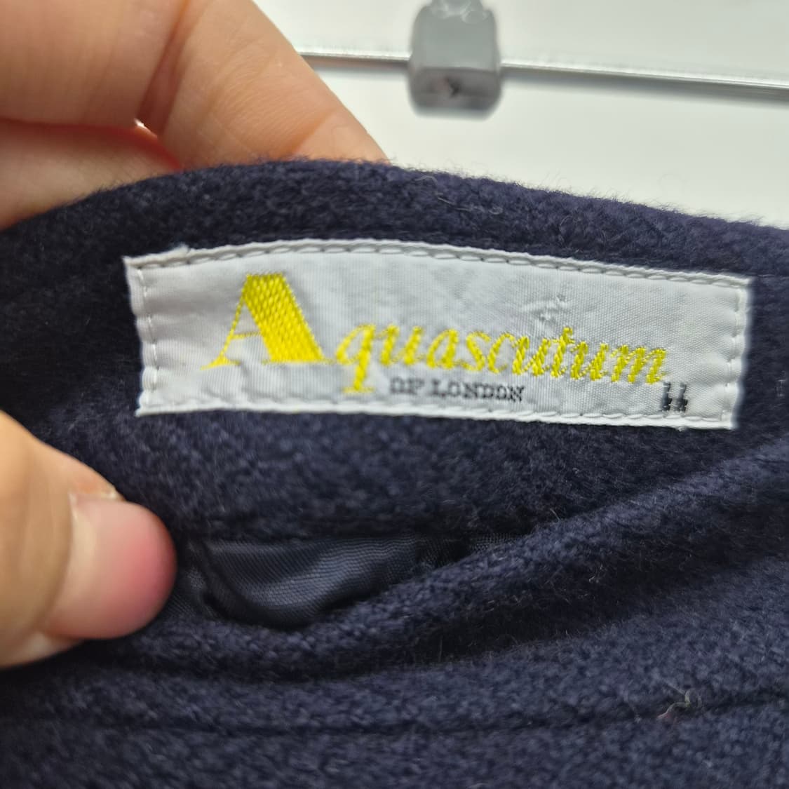 아쿠아 스큐텀 네이비 플리츠 롱 스커트 여성 26in 상품이미지5