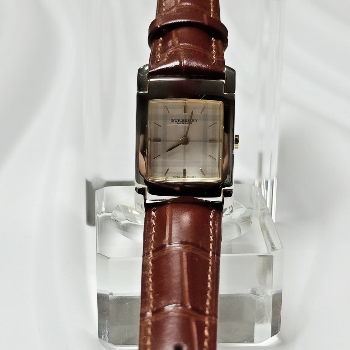 빈티지 Burberry 버버리 런던 빈티지 시그니처 체크 탱크 워치 상품이미지2