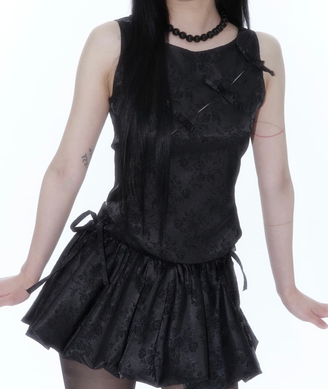 카시코 Ribbon Paneled Sleeveless Black 셋업 상품이미지4