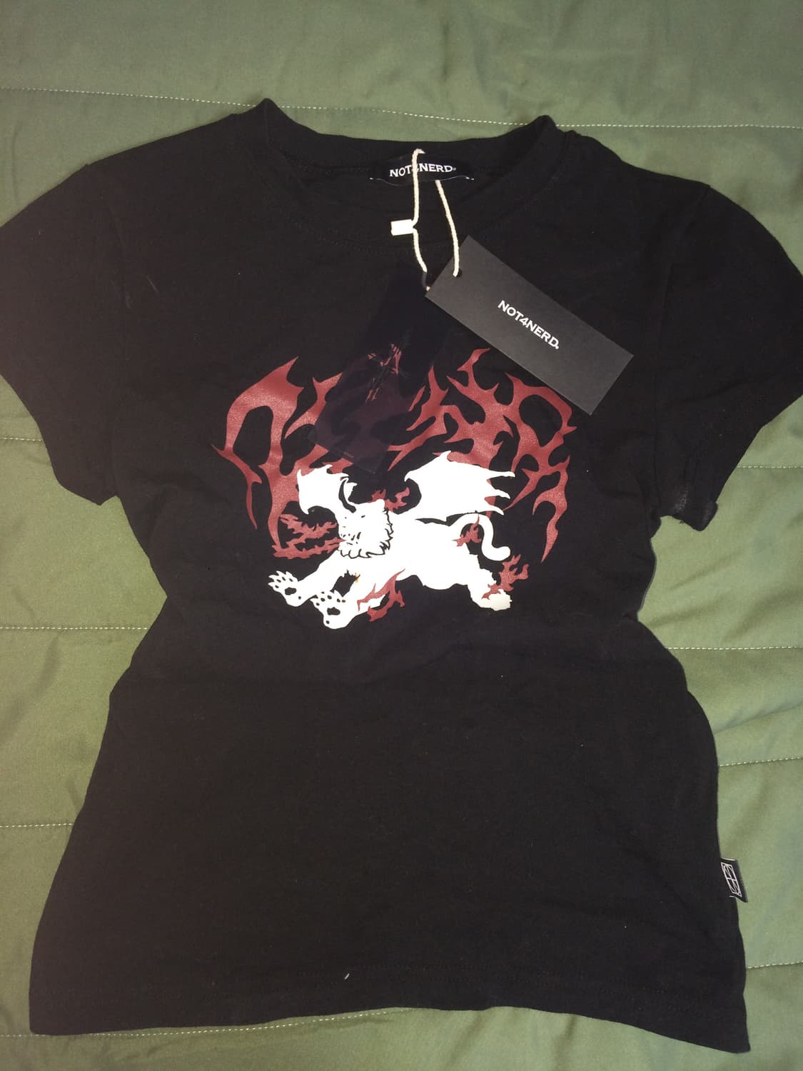 낫포너드 크롭 반팔티 새상품 상품이미지1