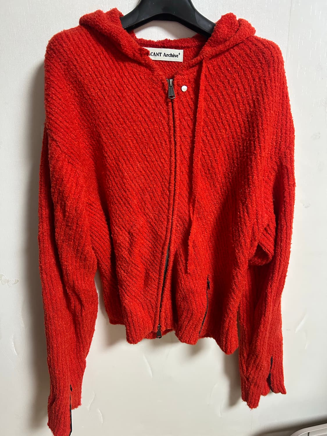 [L] vacant archive 후드 니트 레드 상품이미지2