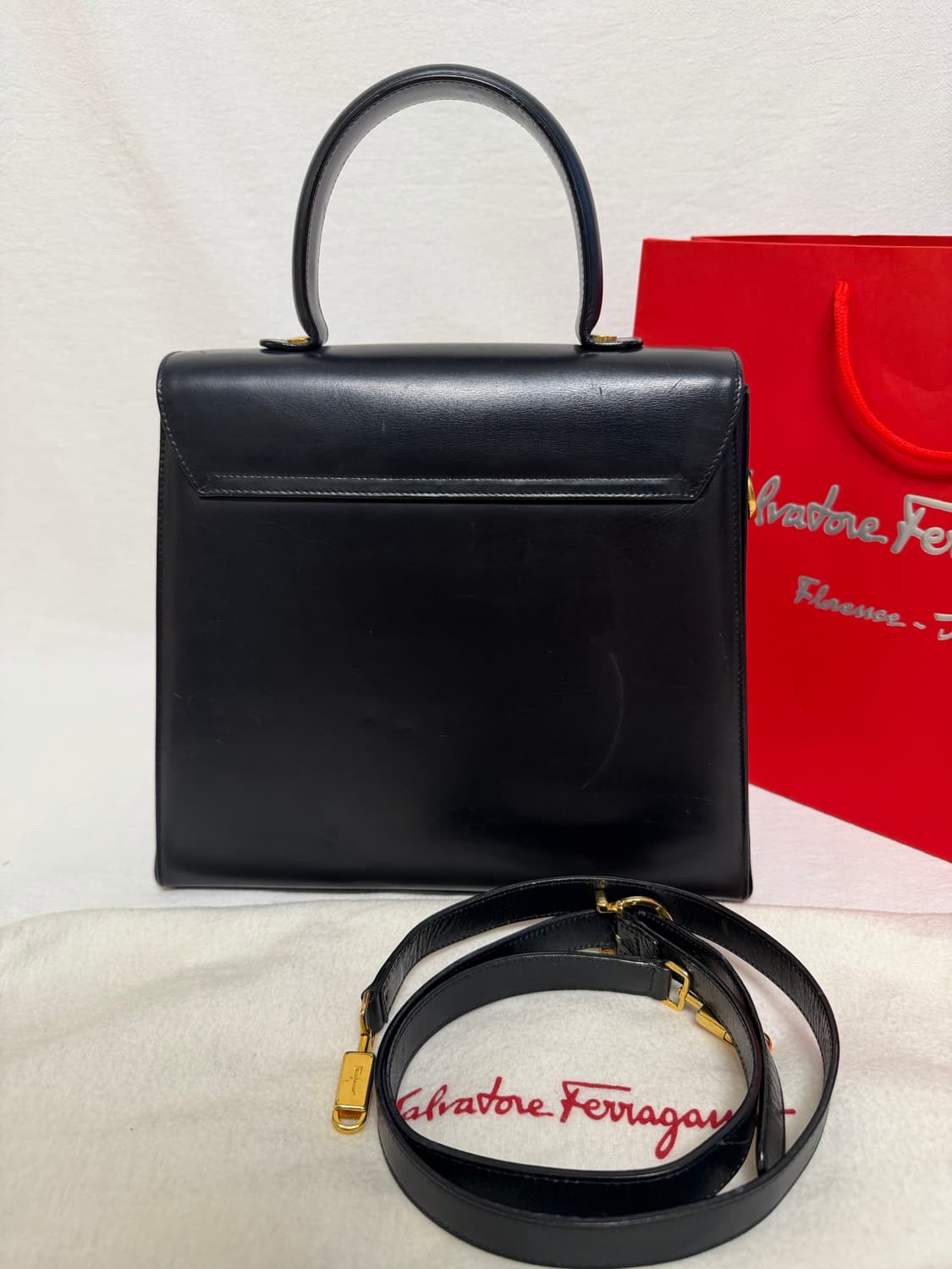 정품 페라가모 간치니 탑핸들백 블랙 차정원백 토트백 핸드백 크로스백 상품이미지6