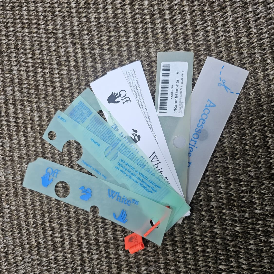 오프화이트 반팔 셔츠 블랙 M 상품이미지5